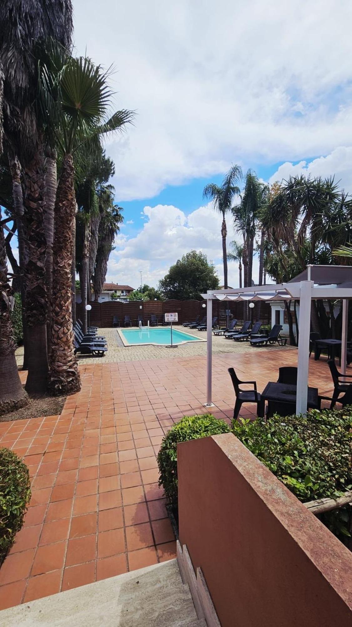 Hotel Giardino D'Europa Roma Dış mekan fotoğraf